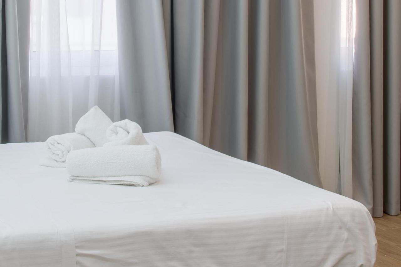 Aparthotel Xenon Atene Esterno foto