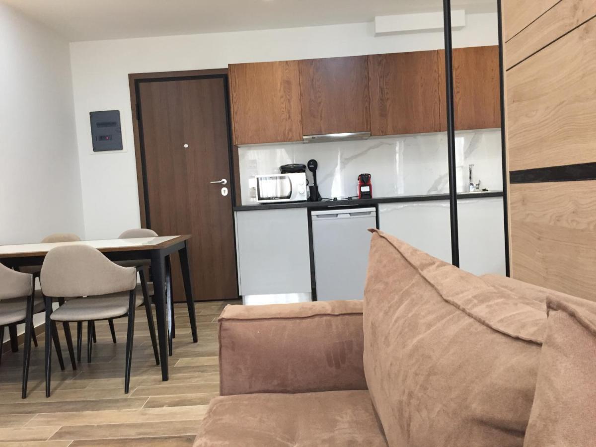 Aparthotel Xenon Atene Esterno foto